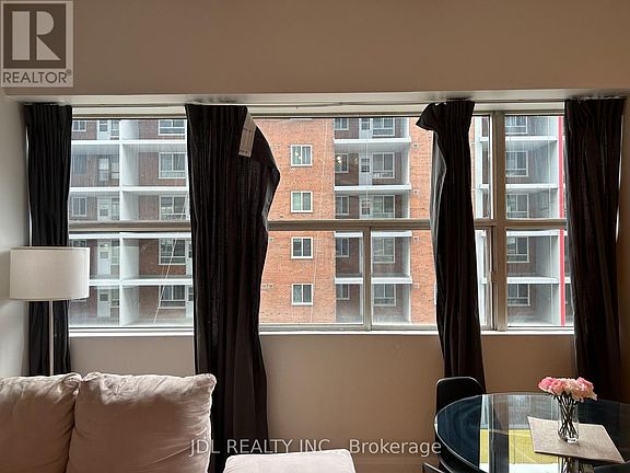 3rd image of 700 King St W Unit 604