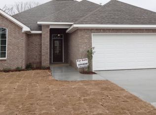 112 Quailbrook Dr, Texarkana, TX 75501