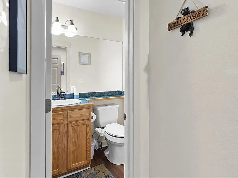 9630 Hollyleaf Ct — Photo 12
