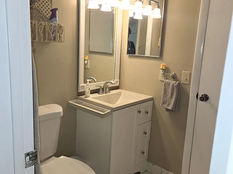 980 Constitution Dr #J — Photo 17