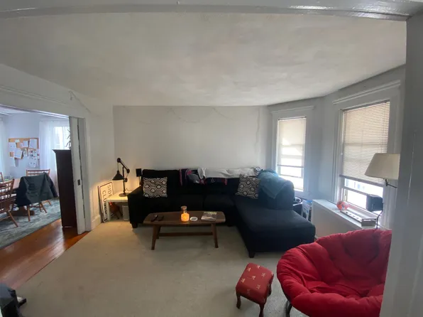 82 Bristol Rd, Medford, MA