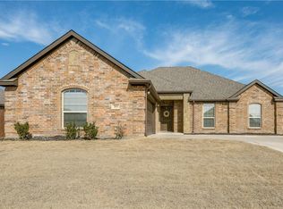 203 Anthony Ln, Red Oak, TX 75154