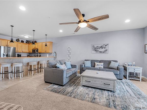 4th image of 1210 Lands End Pkwy #113