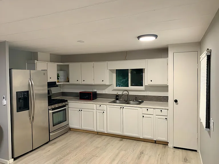 171 W 330 N — Photo 3