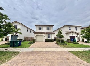 2462 NW 131st Cir, Miami, FL 33167