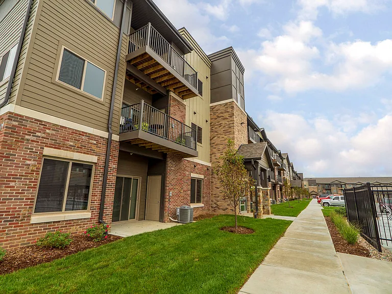 The courtyard has walkways that make for a perfect afternoon stroll.