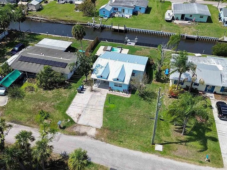 607 Manatee Ave — Photo 42