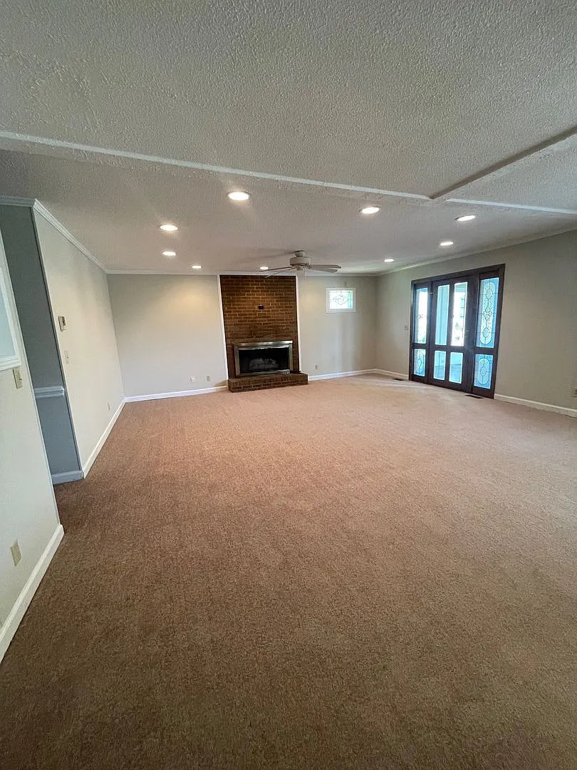 2902 Tramway Road — Photo 4