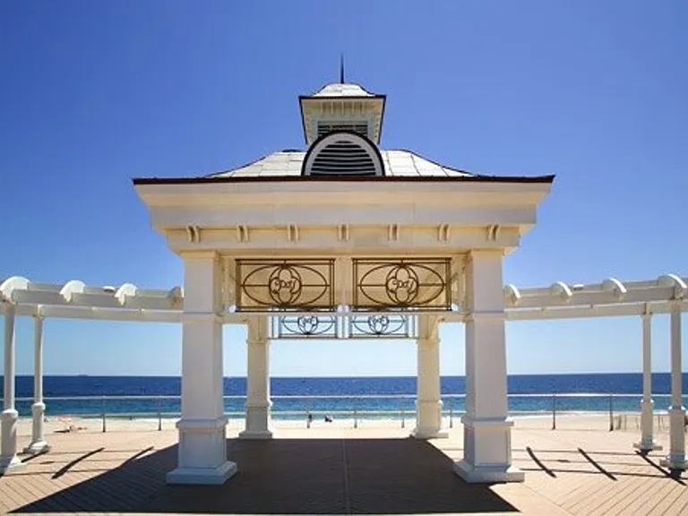 240 Norgrove Ave #ID1239742P — Photo 11