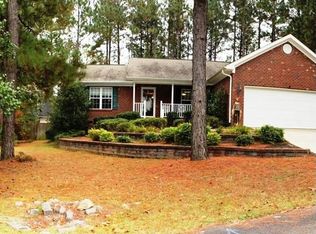 4 Old Hunt Pl, Pinehurst, NC 28374