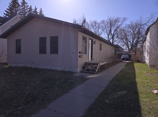 1011 Dewey Ave NE, Bemidji, MN 56601