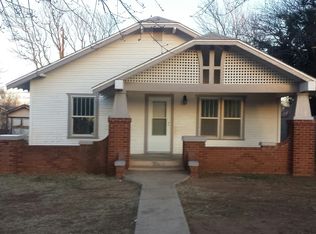 419 S 8th St, Clinton, OK 73601