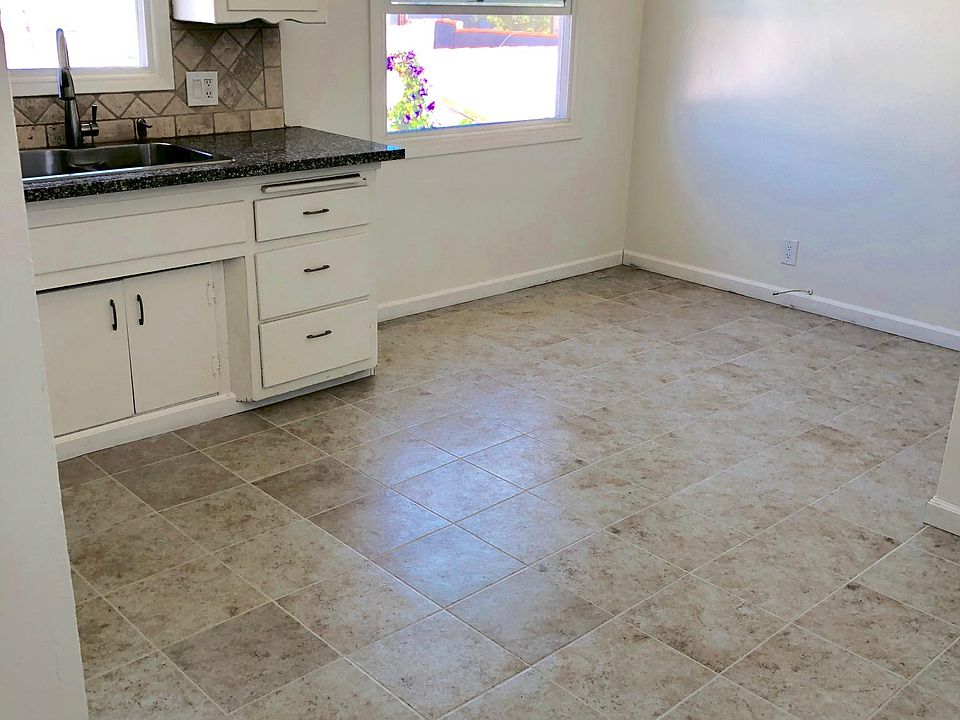 2nd image of 558 W 23rd St