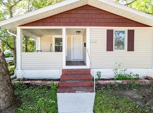 1404 Clark St, Des Moines, IA 50314