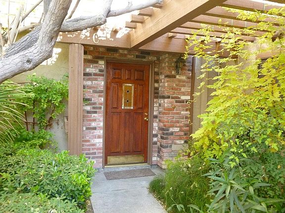 2nd image of 3266 Dawnflower St Unit C
