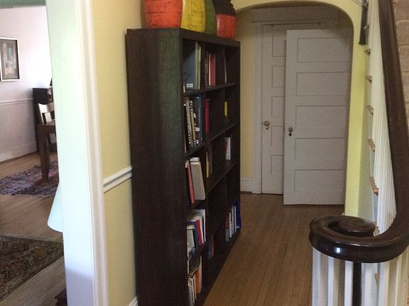 Front Hall w Powder Room