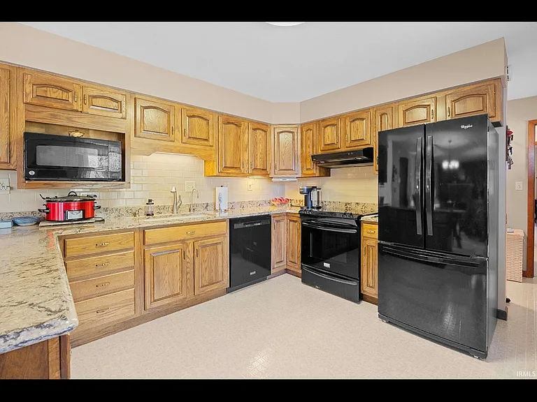 3504 Indian Creek Dr — Photo 7