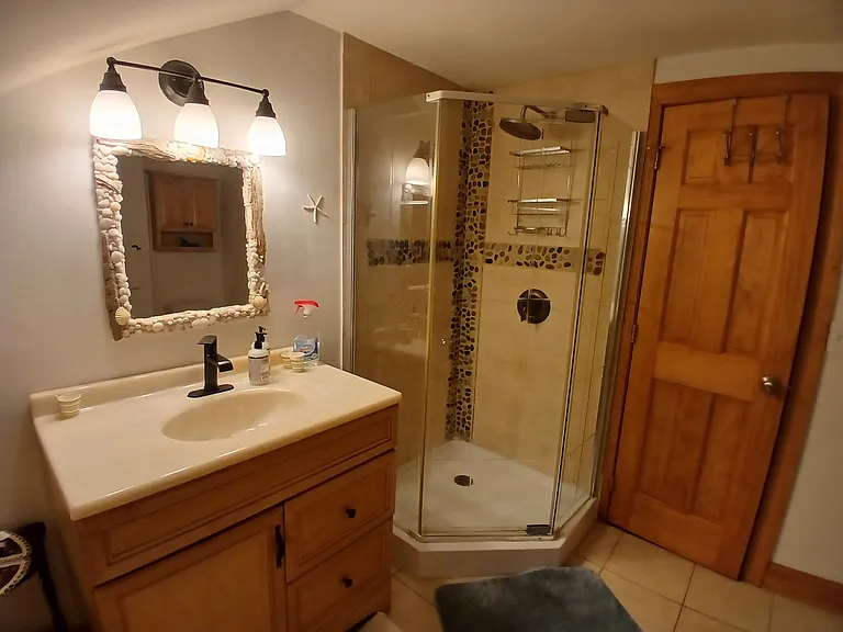 En Suite Shower