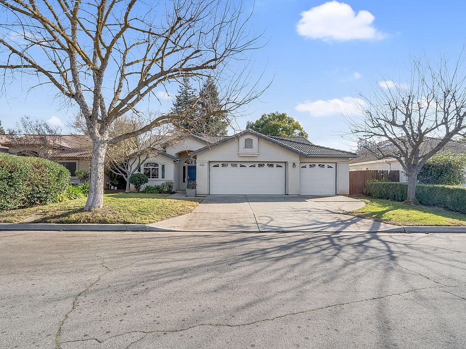 1st image of 8590 N Sierra Vista Avenue