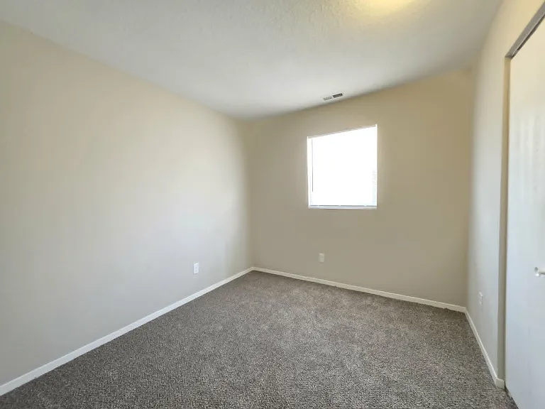 1118 Hillcrest Ave — Photo 17