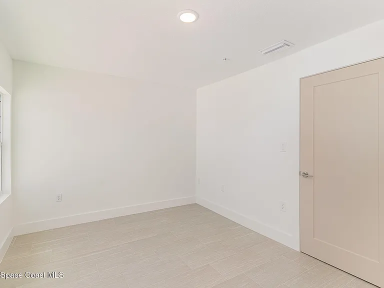 1635 Par St NE #2202 — Photo 16