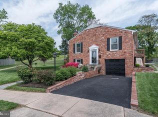 10918 Glenhaven Pkwy, Silver Spring, MD 20902