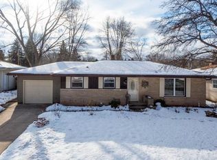 255 Bryan St, Green Bay, WI 54301