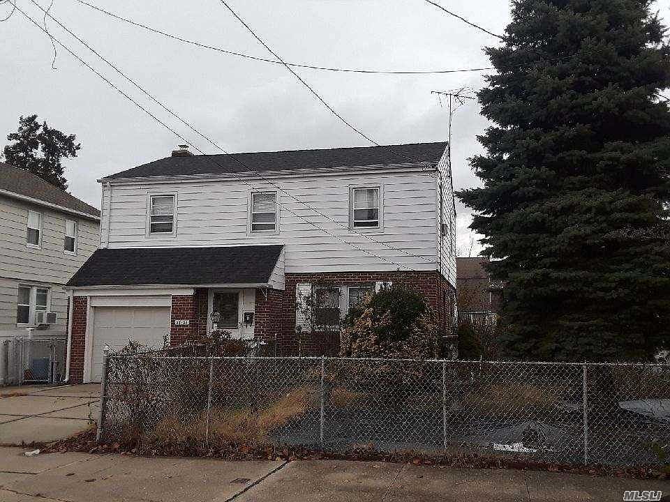 2nd image of 8721 258th St