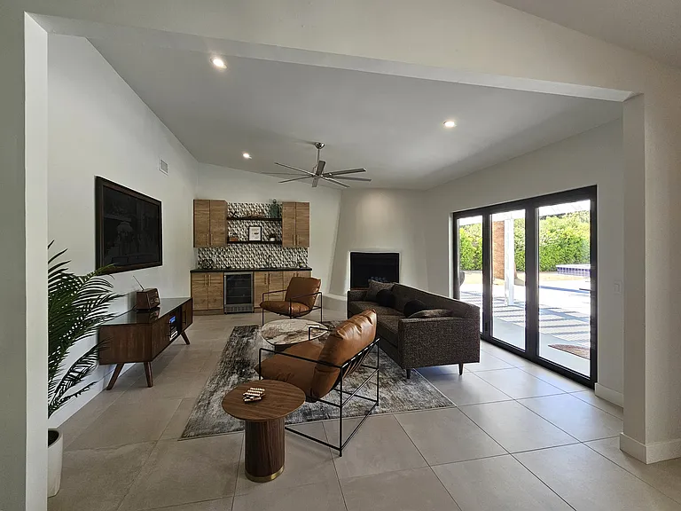 72278 Barbara Dr — Photo 29