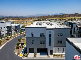 27410 Merlin Pl UNIT 301, Valencia, CA 91381