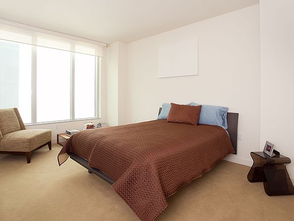 4th image of 333 Main St Unit 6G