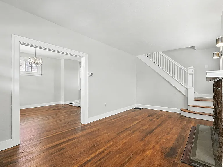 3229 Beacon Hill Ave — Photo 7