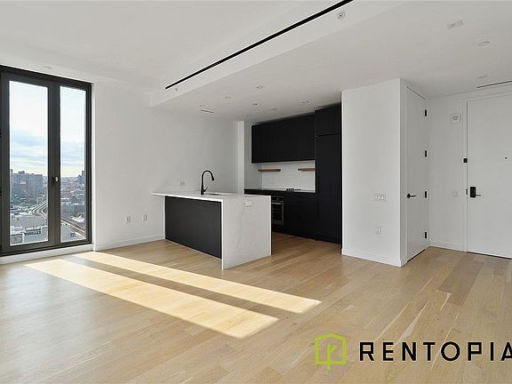 2nd image of 329 Broadway #1104