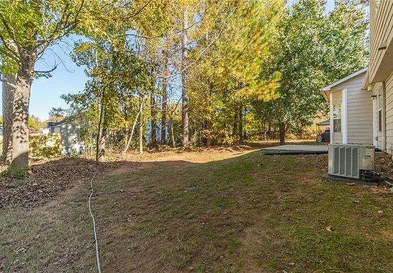 2716 Lake Park Rdg E — Photo 43