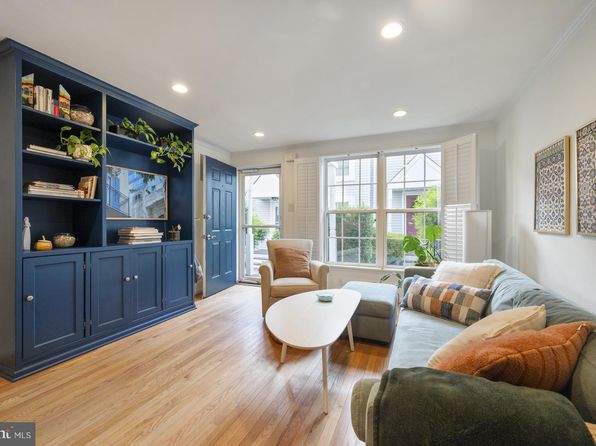 132 E Glebe Rd