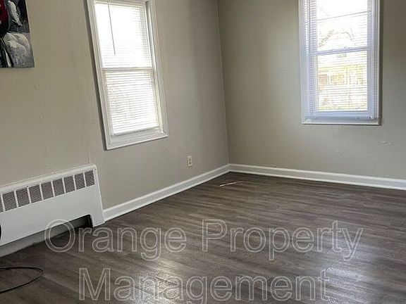 2nd image of 3907 S 24th St APT 5