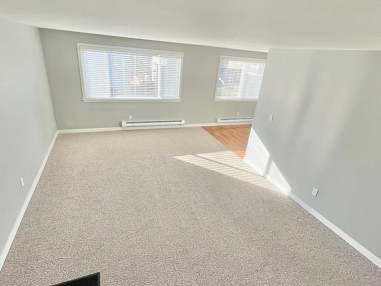 1100 N 92nd St #43 — Photo 12