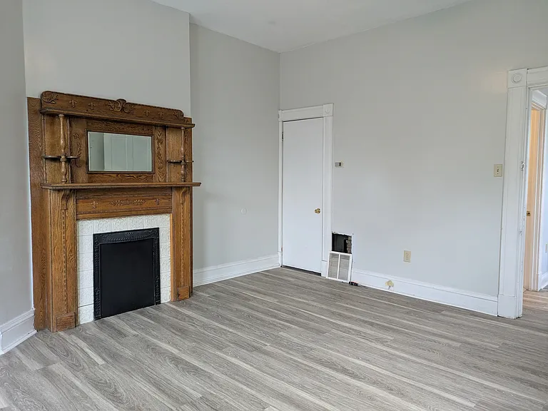 16 Sterrett Ave #2 — Photo 3