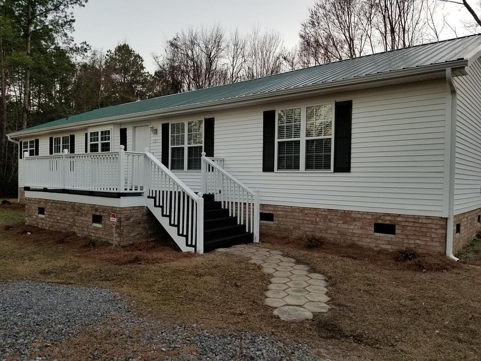 1st image of 131 Joannini Ln