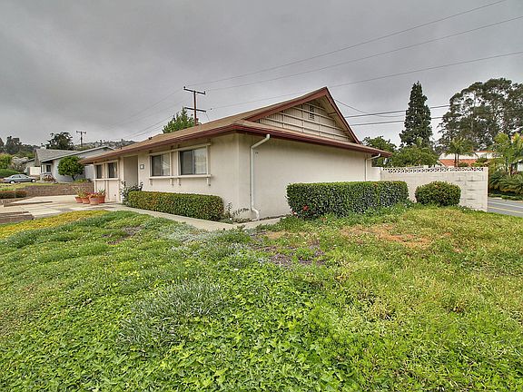3rd image of 204 Byron Ave
