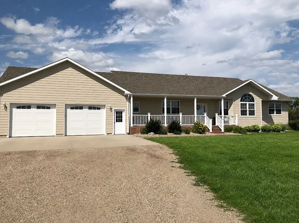 1745 Droog Ct, Aberdeen, SD 57401