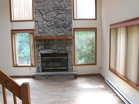 5th image of 148 Song Mountain Dr