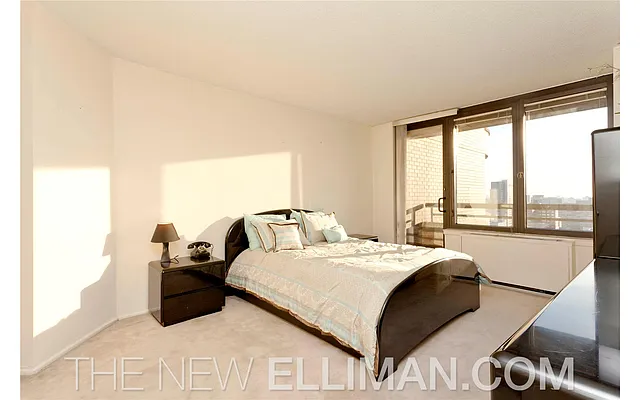 Rented by Douglas Elliman | media 5
