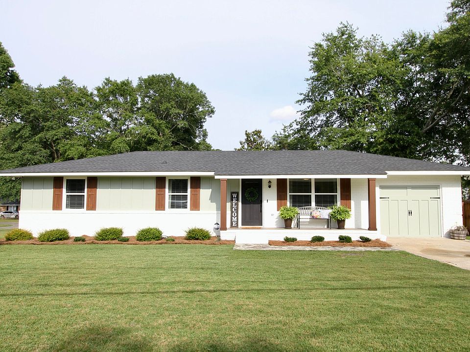 1st image of 204 Merrymont Drive