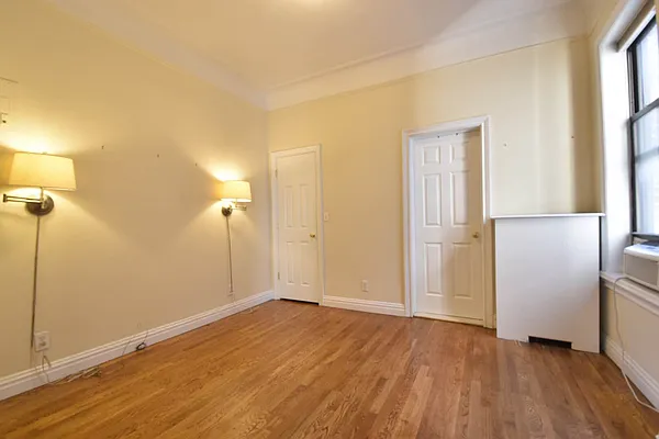 Rented by (Legacy) NY Quality Living Uptown | media 4