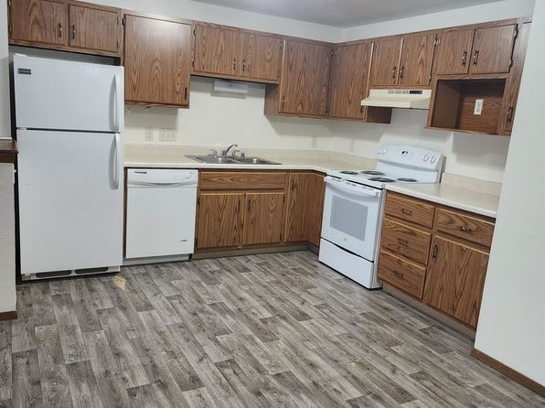401 Scandinavian Ct APT 5