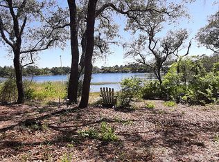 3523A Lodge Dr, Chipley, FL 32428