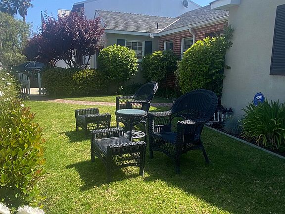 4th image of 1747 Monterey Blvd