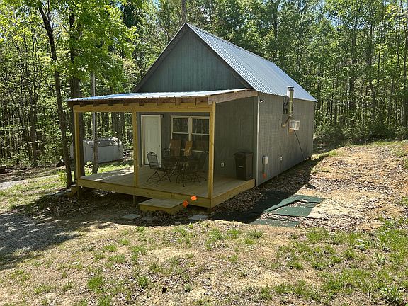 3rd image of 9407 Bever Ridge Rd
