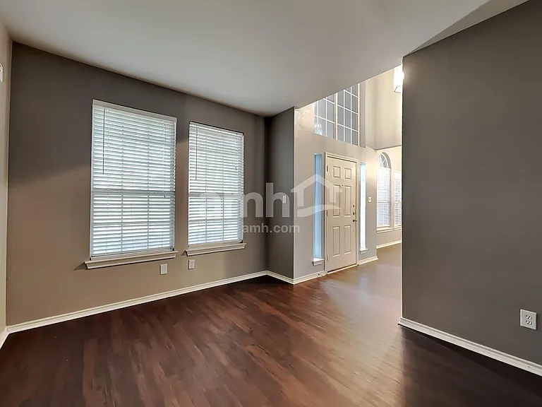 5217 Alec Dr — Photo 20